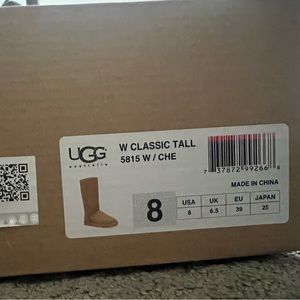 Uggs Classic Tall Like New